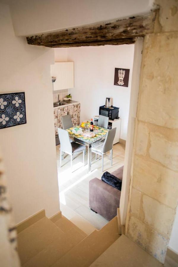 Attico Roma Apartment Сиракуза Екстериор снимка