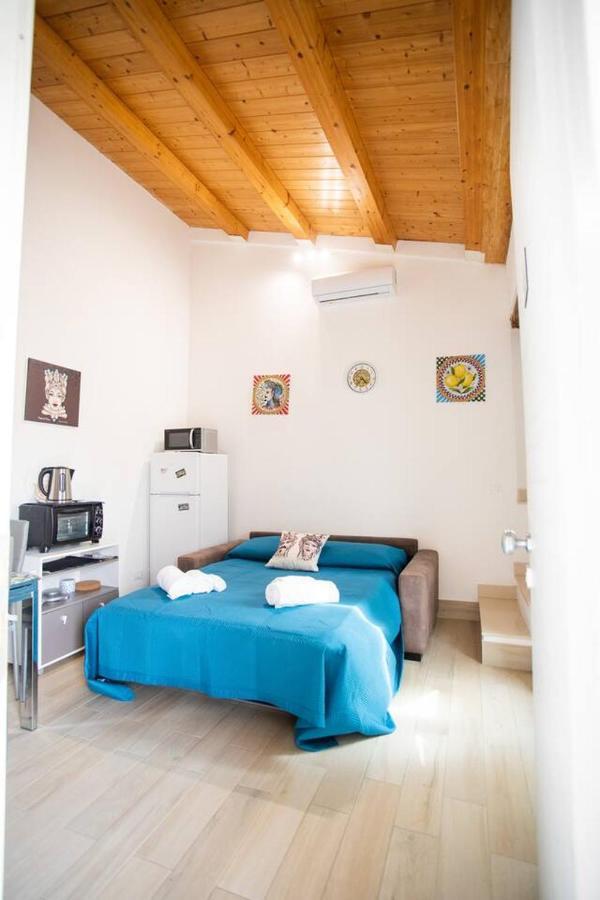 Attico Roma Apartment Сиракуза Екстериор снимка